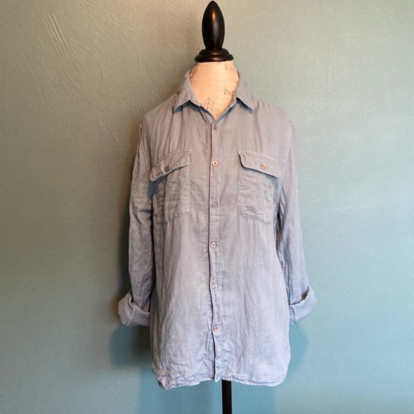 Vince Classic Fit Button Down Top - Picture 1 of 5